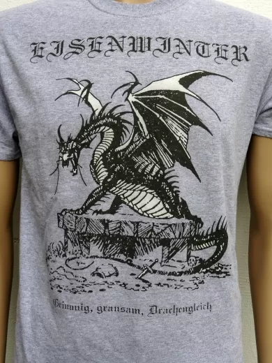 Eisenwinter - Grimmig, Grausam, Drachengleich (T-Shirt)